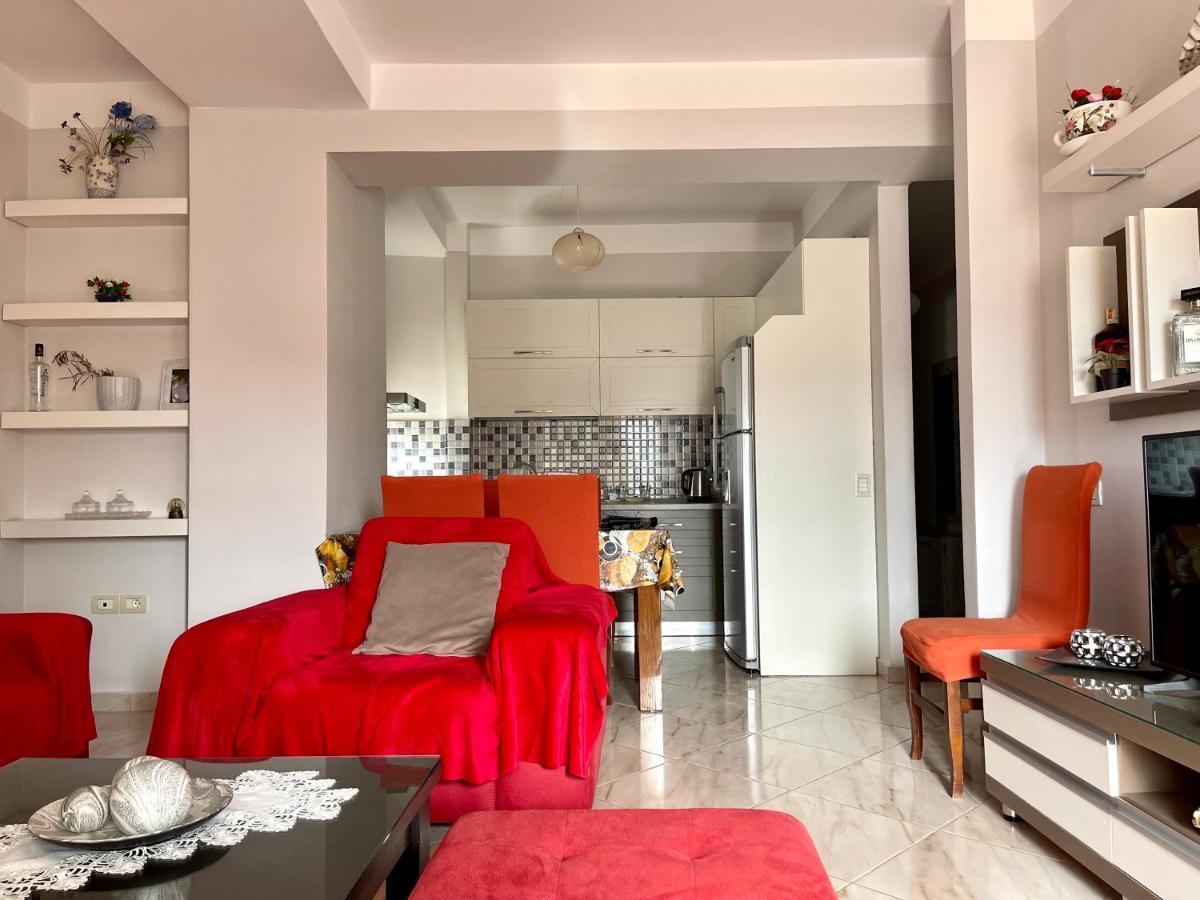 Queen Isabella Premium Hotel วญอเรอ ภายนอก รูปภาพ